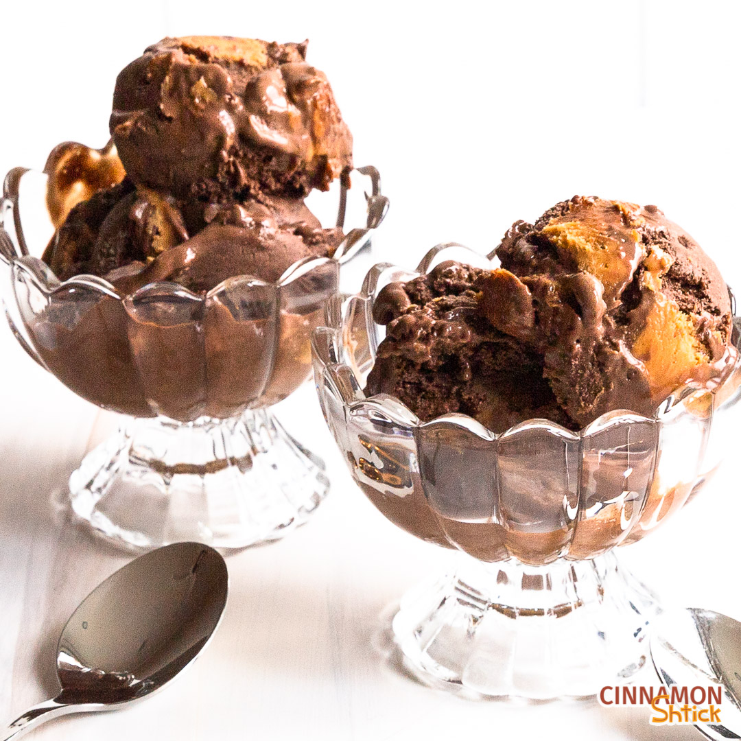 two ice cream dishes with chocolate peanut butter ice cream