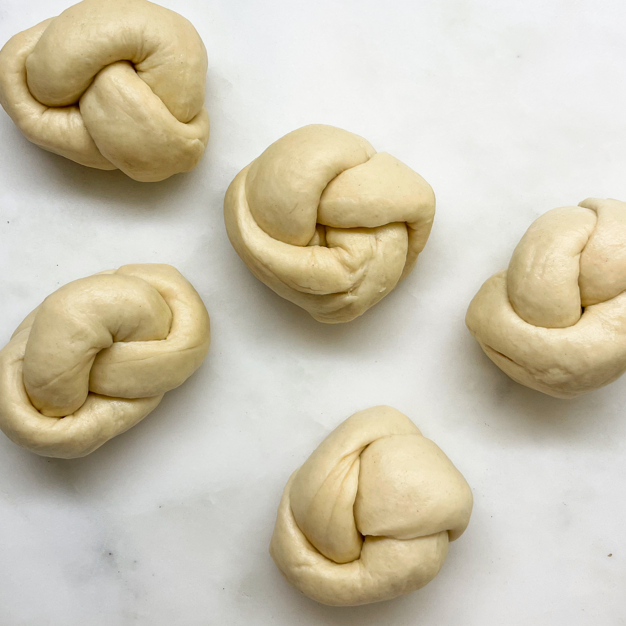 five sourdough discard garlic knots 